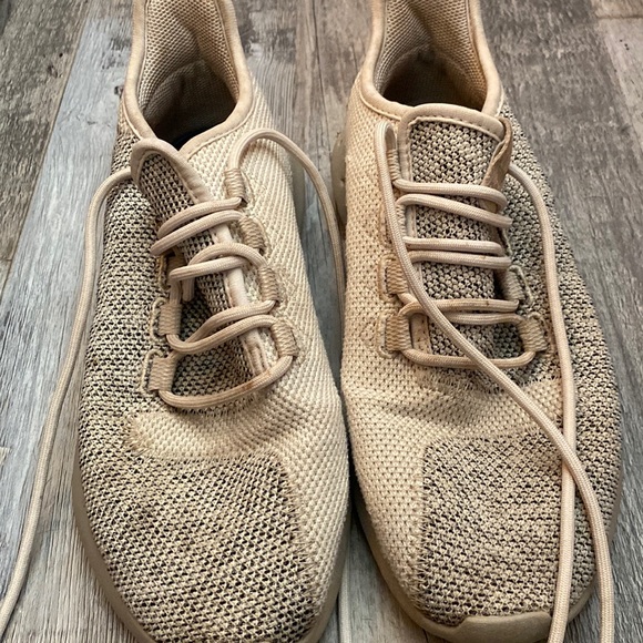 adidas Originals Tubular Shadow Running Shoe /Brown, 6 M US Big Kid - Picture 1 of 5